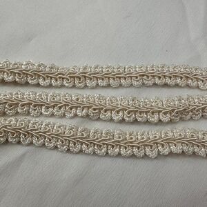 VTG Ivory Ornate‎ Trim Ric Rac Braid Ribbon Sewing Craft Embellishment 192 in